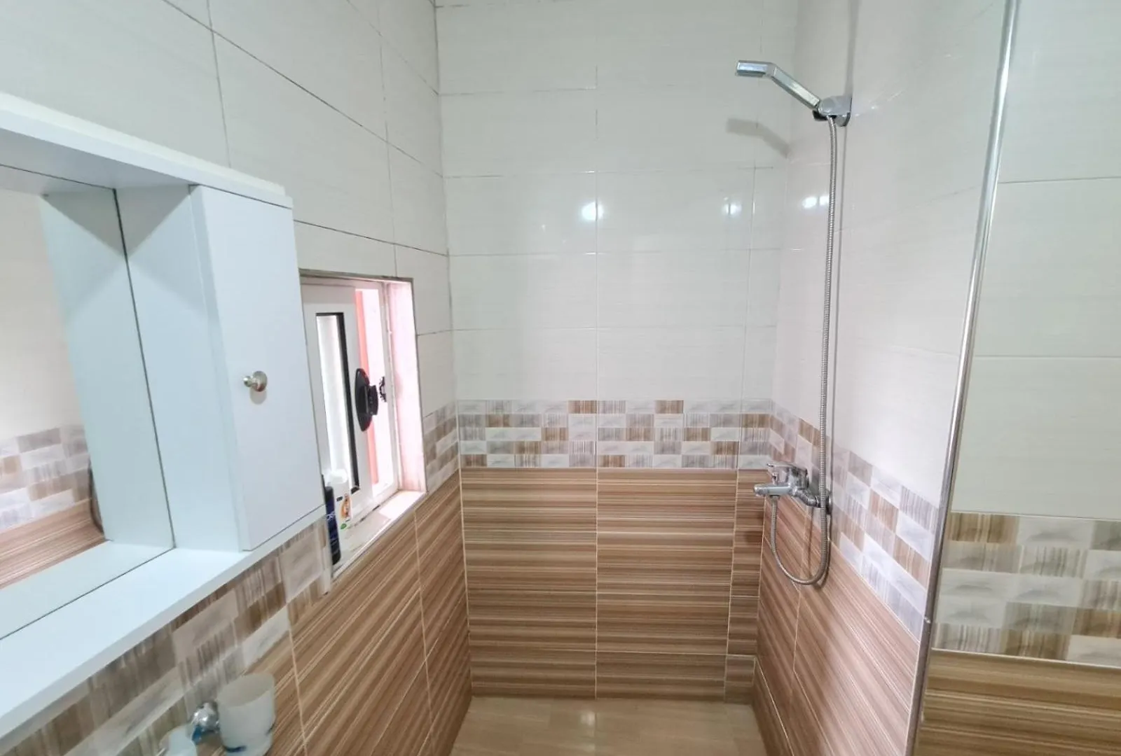 Apartament Property Albania 7 Tirana 0*,